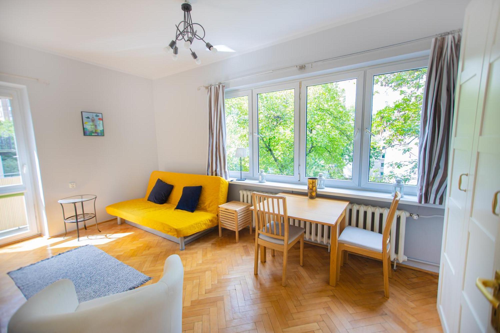 Hoza Str Apt. Great Location. Close To Everything. Lägenhet Warszawa Exteriör bild